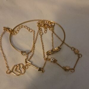 Elegant Gold Bracelet Set of 4